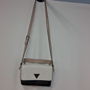 GUESS CROSSBODY BAG FTL-04-305